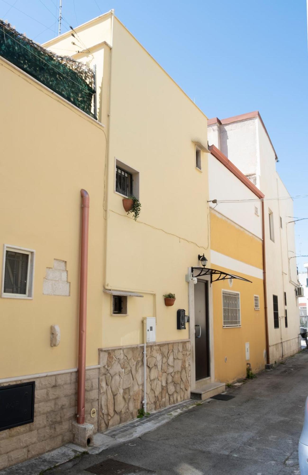 Villa Elly'S House à Bari Extérieur photo